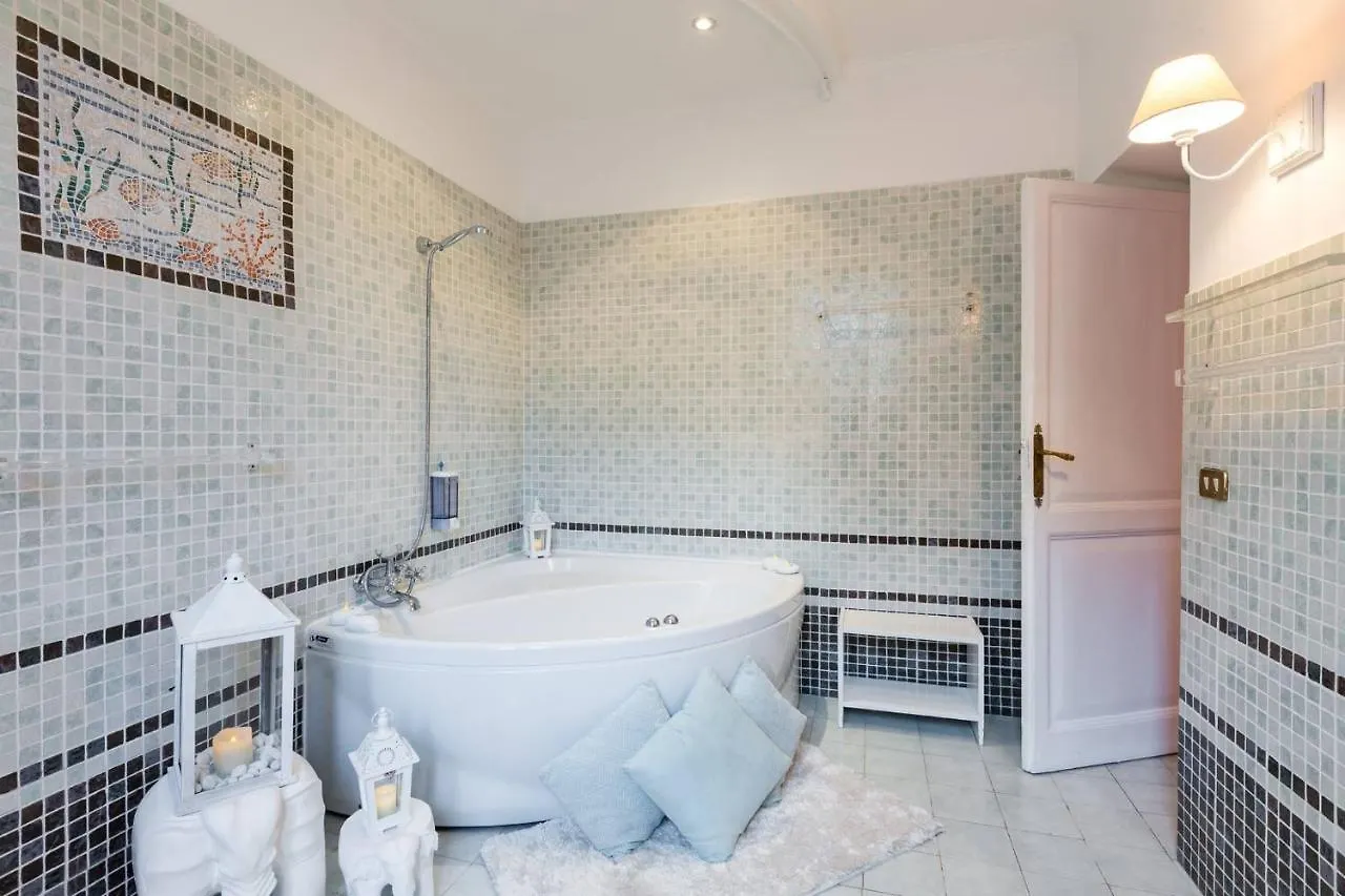 Fontana Di Trevi Home - Bastianelli Home Rome Apartment